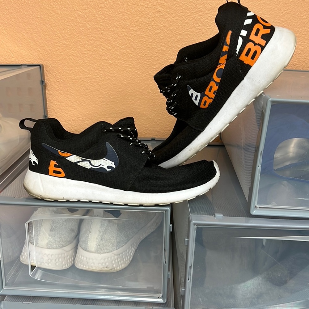 Broncos Shoes